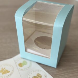 Caja en una pieza con visor “Celeste” 10x10x12 cm + insert- 10 U